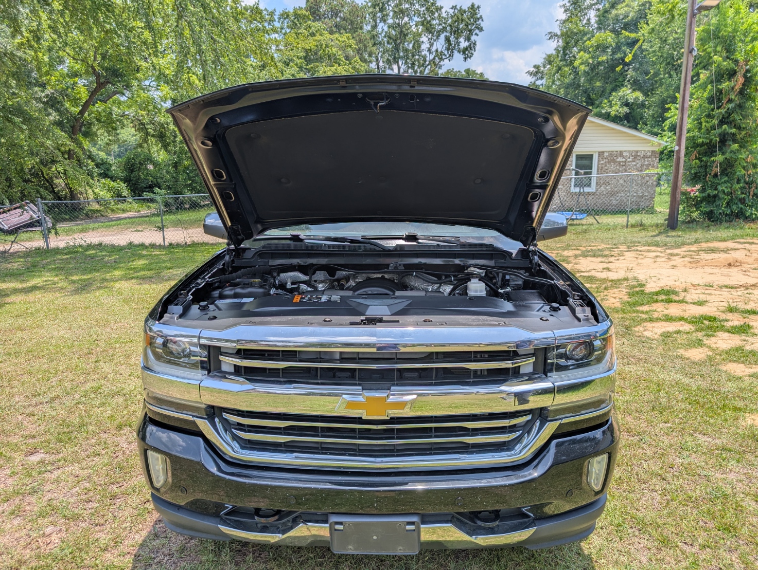 
								2017 Chevrolet Silverado 1500 4WD full									