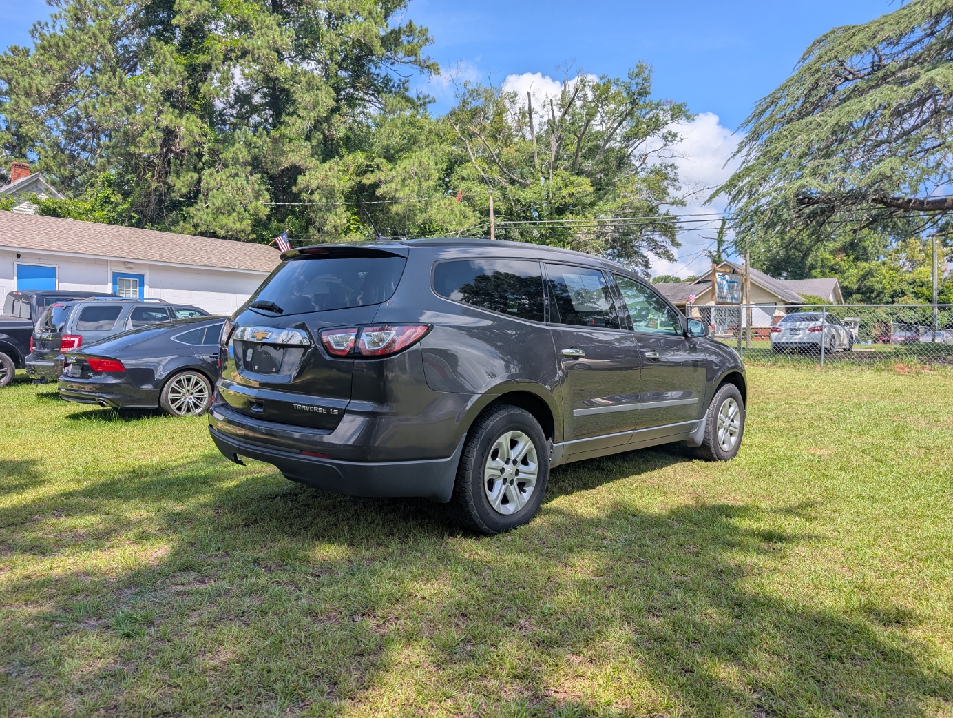 
								2015 Chevrolet Traverse LT AWD full									