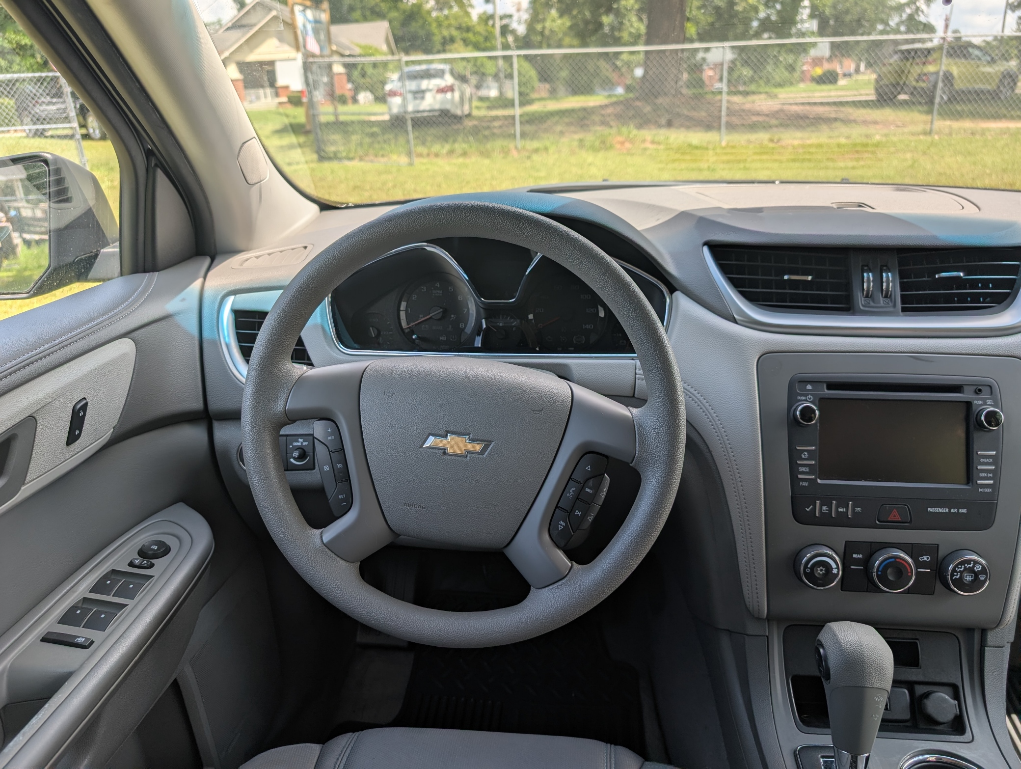 
								2015 Chevrolet Traverse LT AWD full									