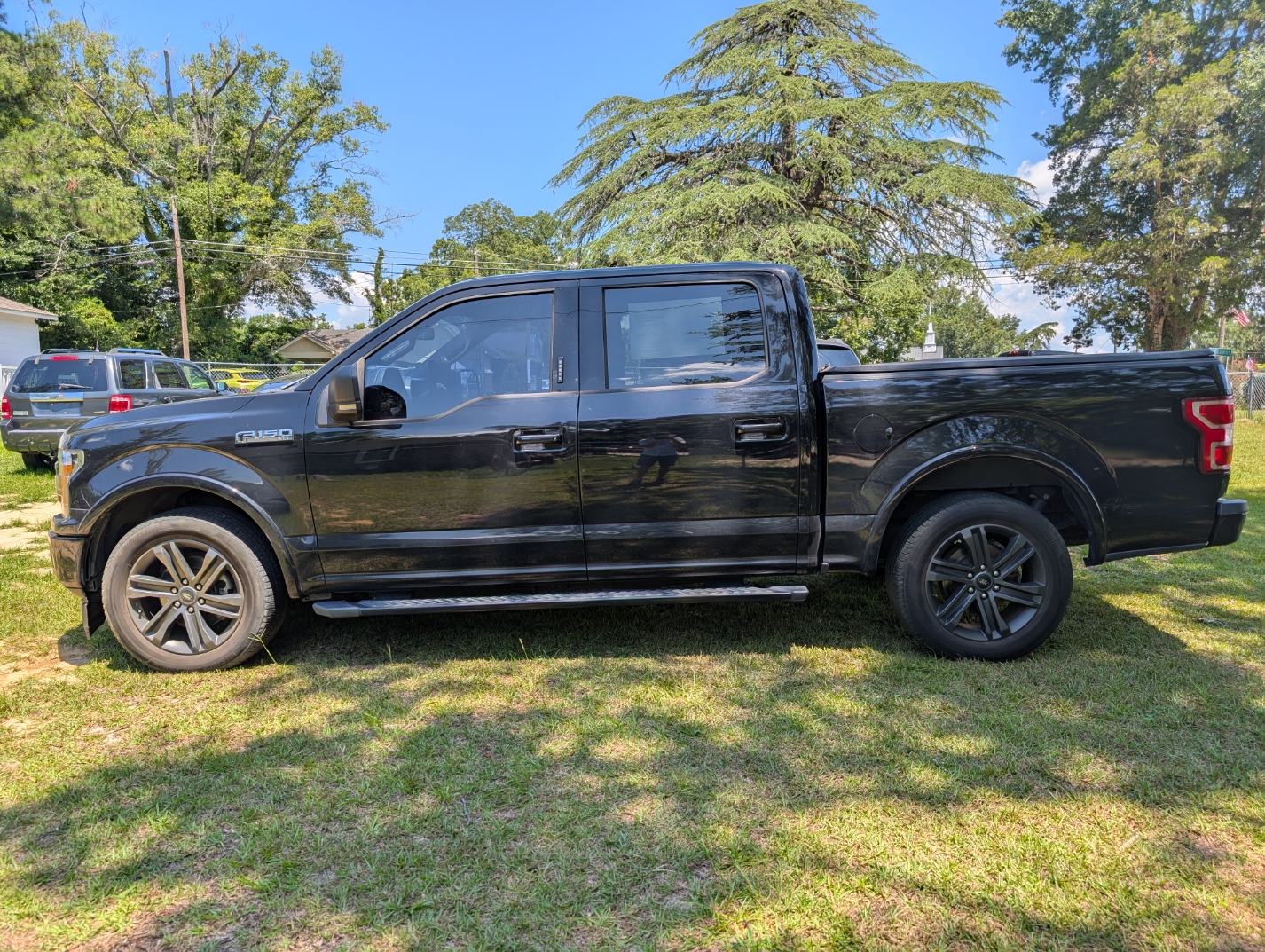 
								2020 Ford F-150 XLT SuperCrew 2WD full									