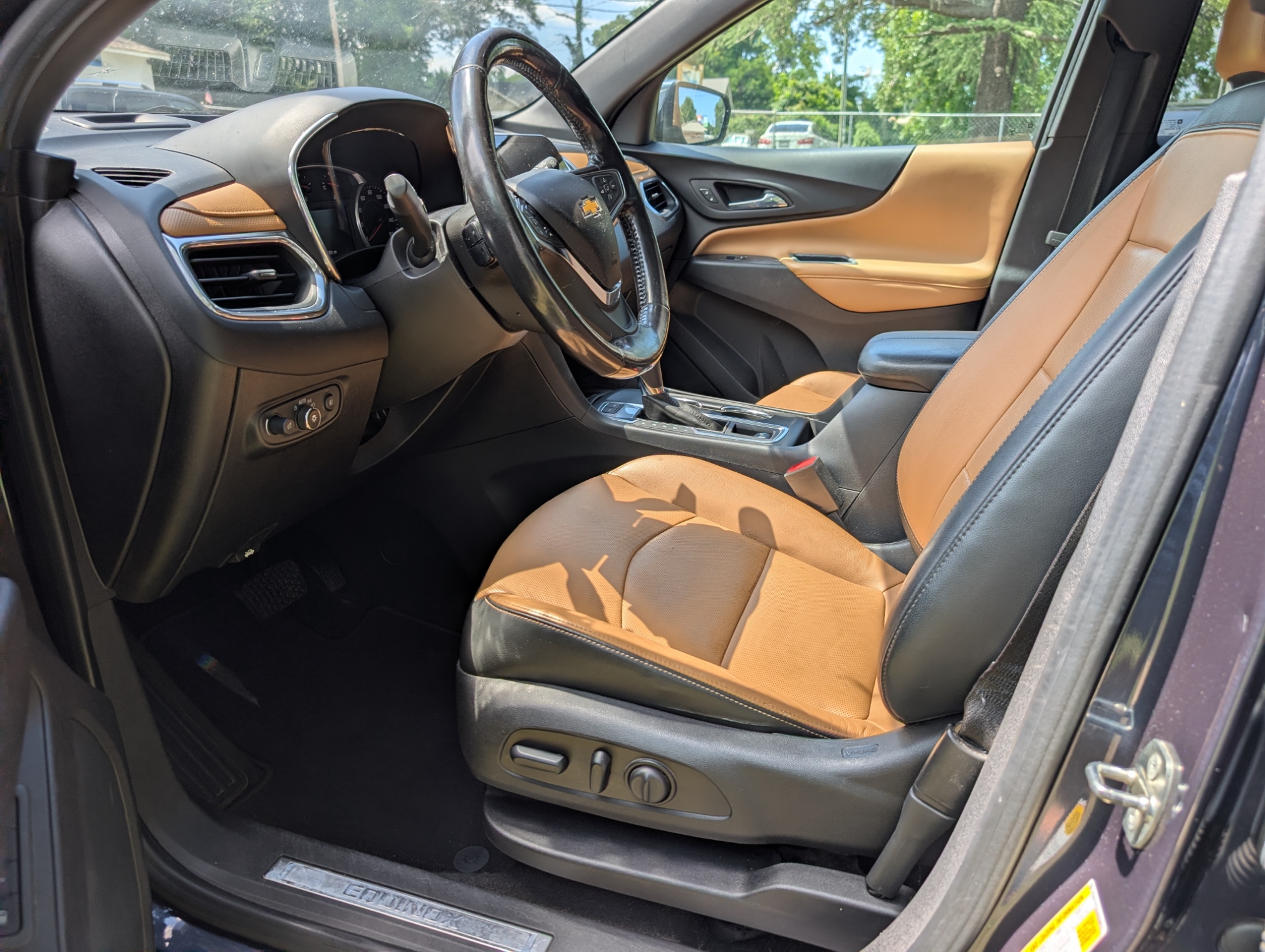 
								2018 Chevrolet Equinox Premier AWD full									