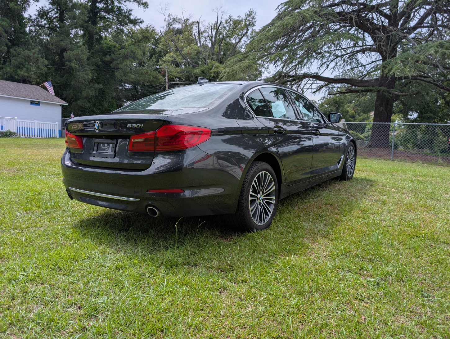 
								2019 BMW 530i full									