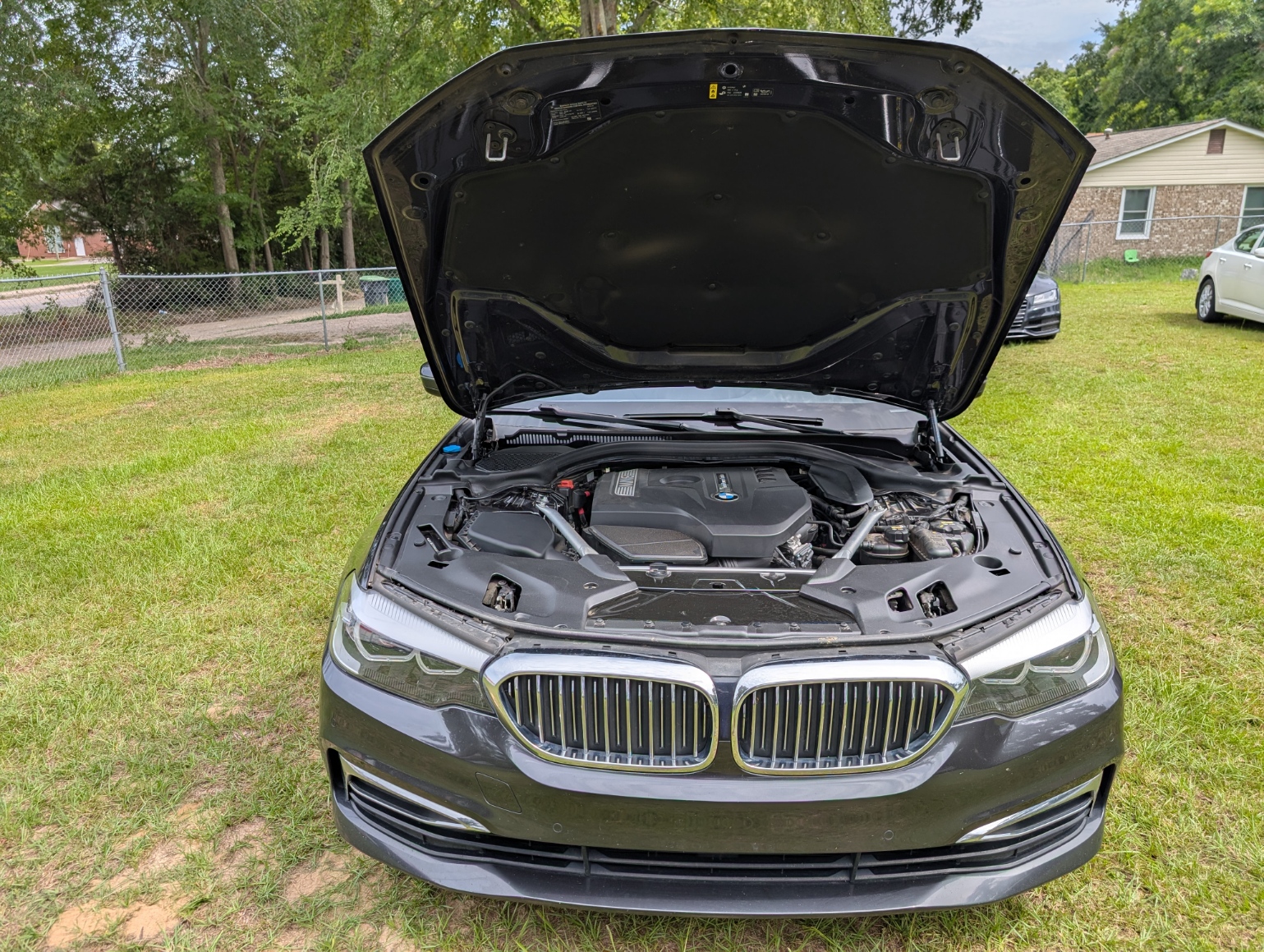 
								2019 BMW 530i full									