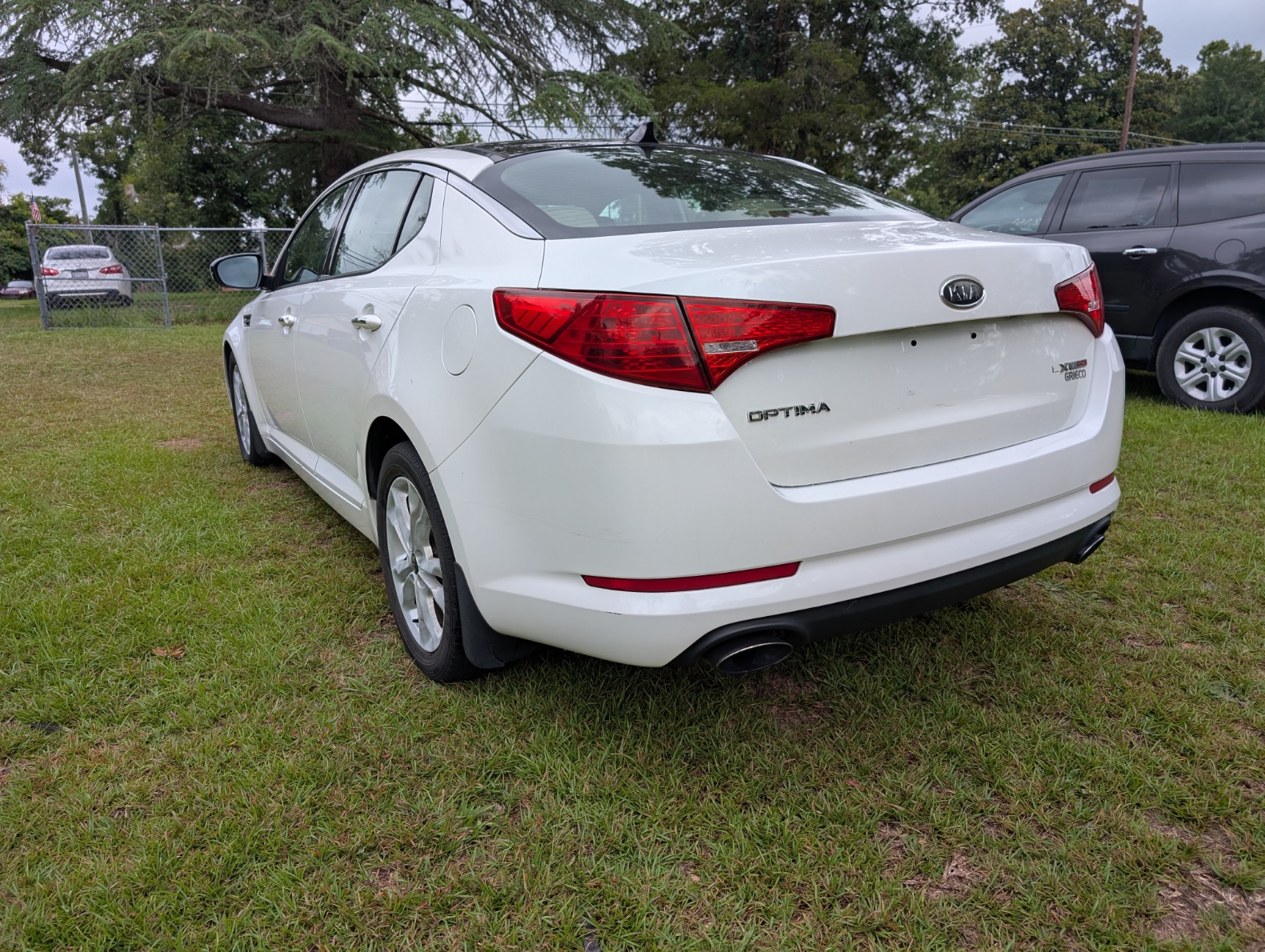 
								2011 Kia Optima EX Turbo full									