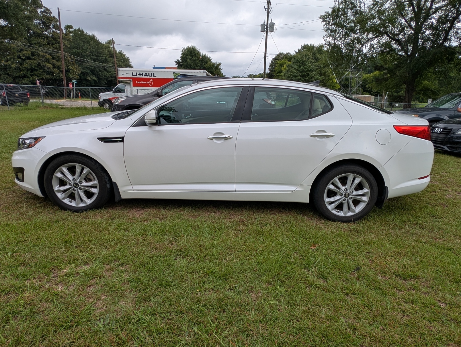 
								2011 Kia Optima EX Turbo full									