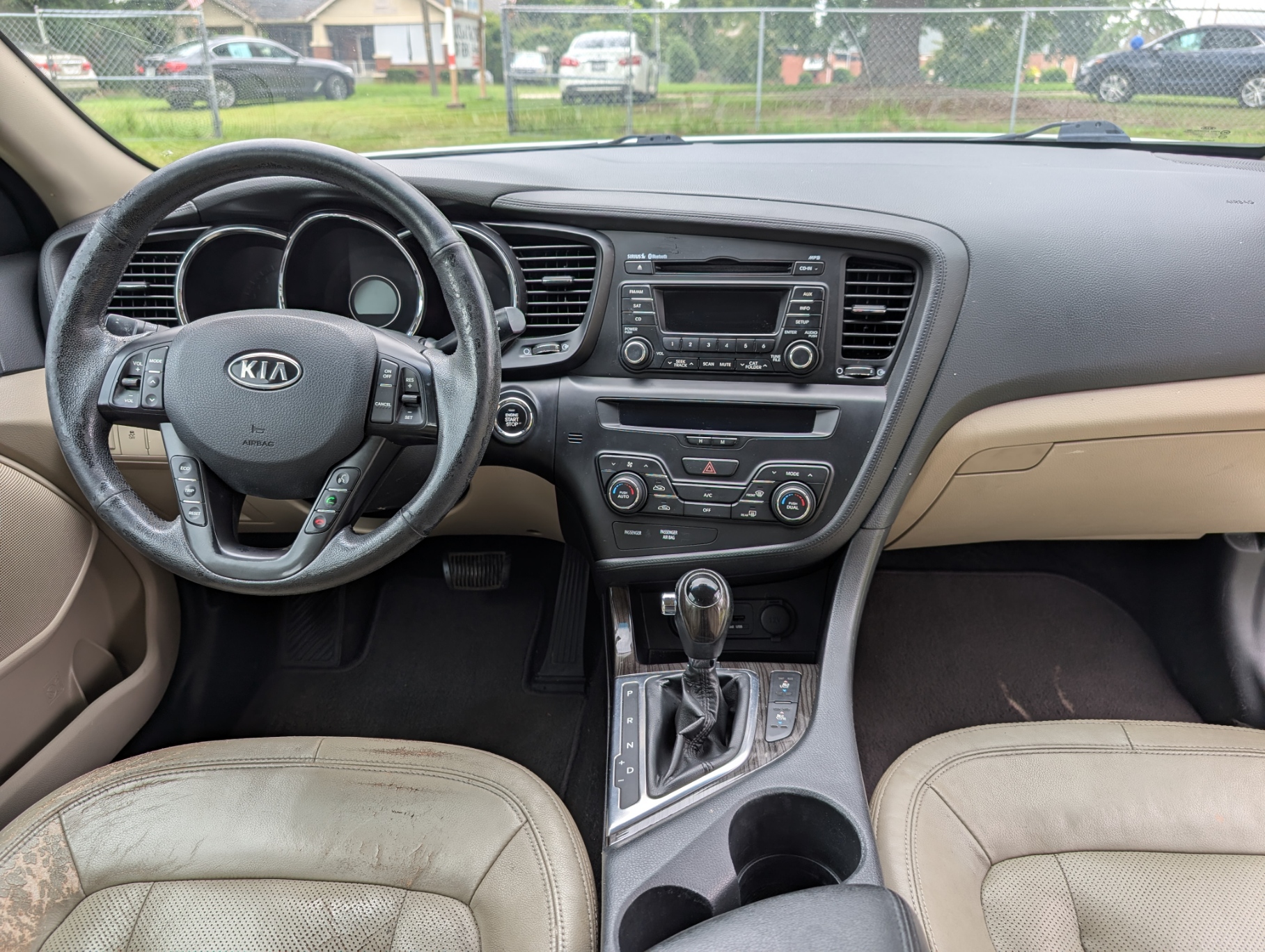 
								2011 Kia Optima EX Turbo full									