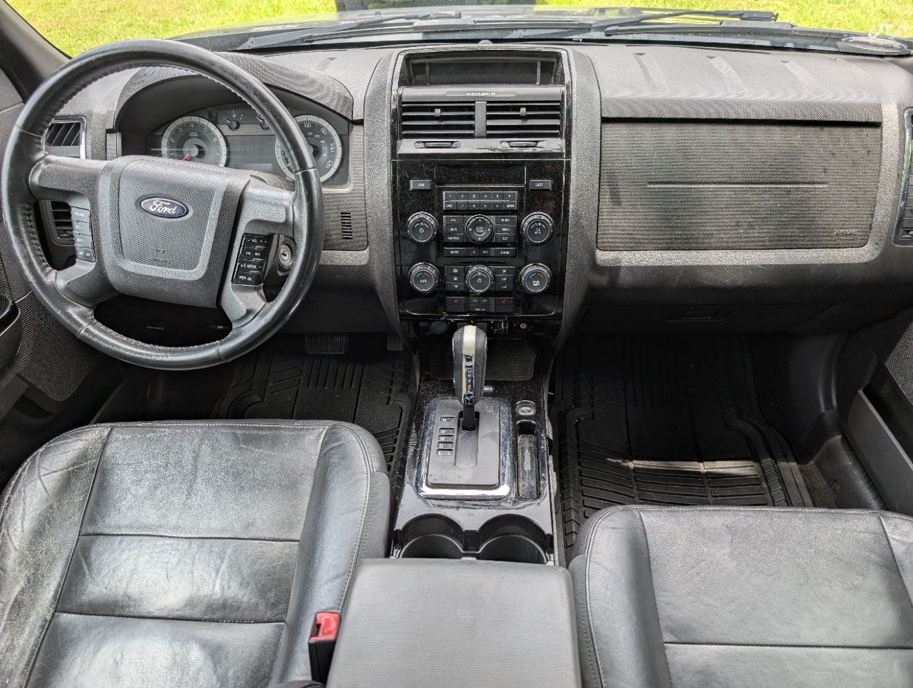 
								2009 Ford Escape XLT 4WD full									